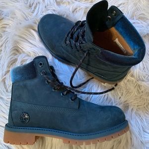 Timberland 6" Youth size boots
